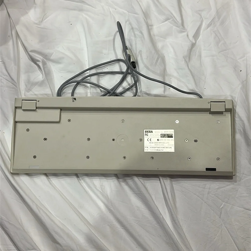 Sega Dreamcast, keyboard, model HKT – 7620